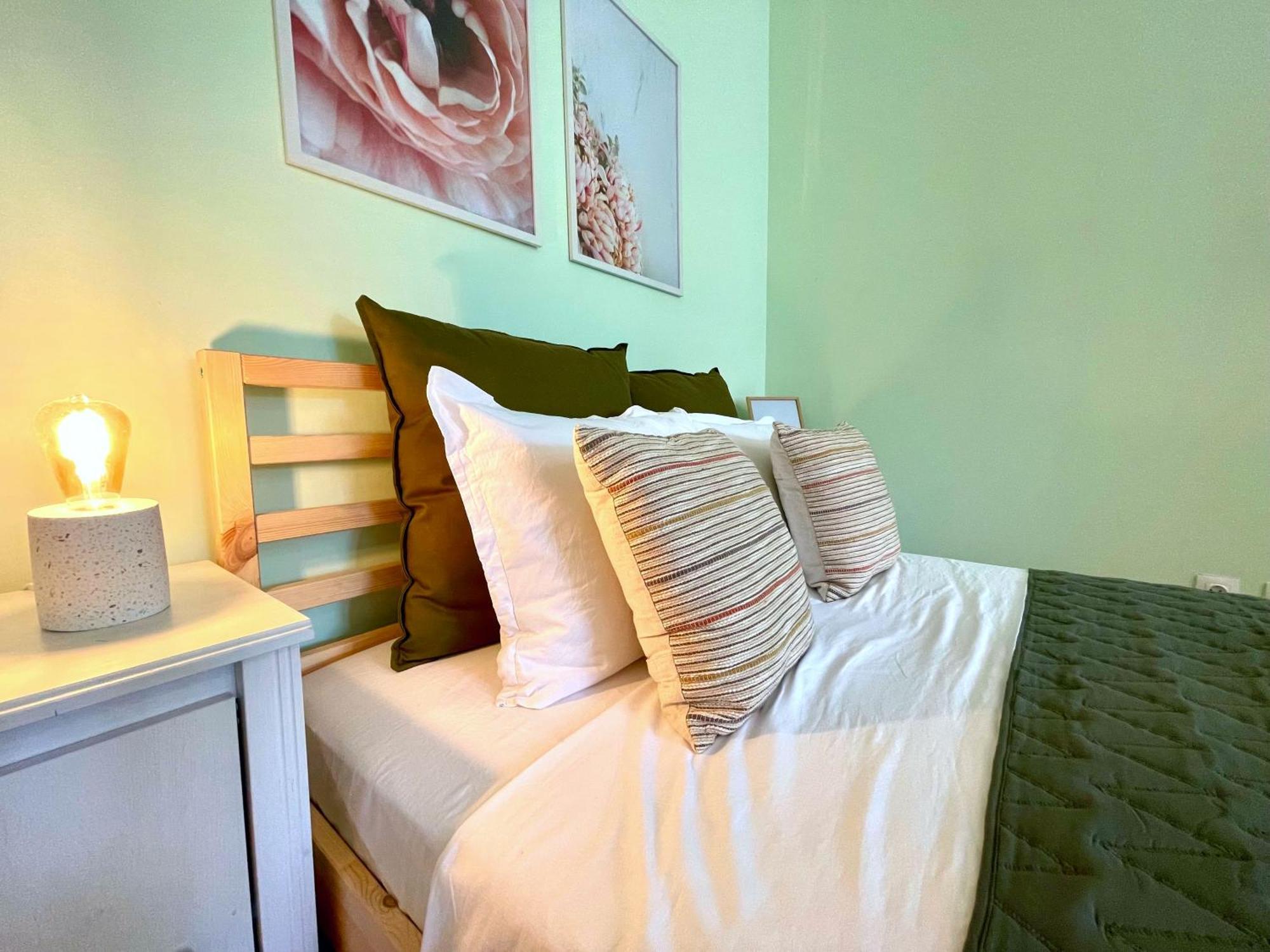 סופיה Bohemian Bright & Calm 2Br - Top Center - Private Balcony מראה חיצוני תמונה