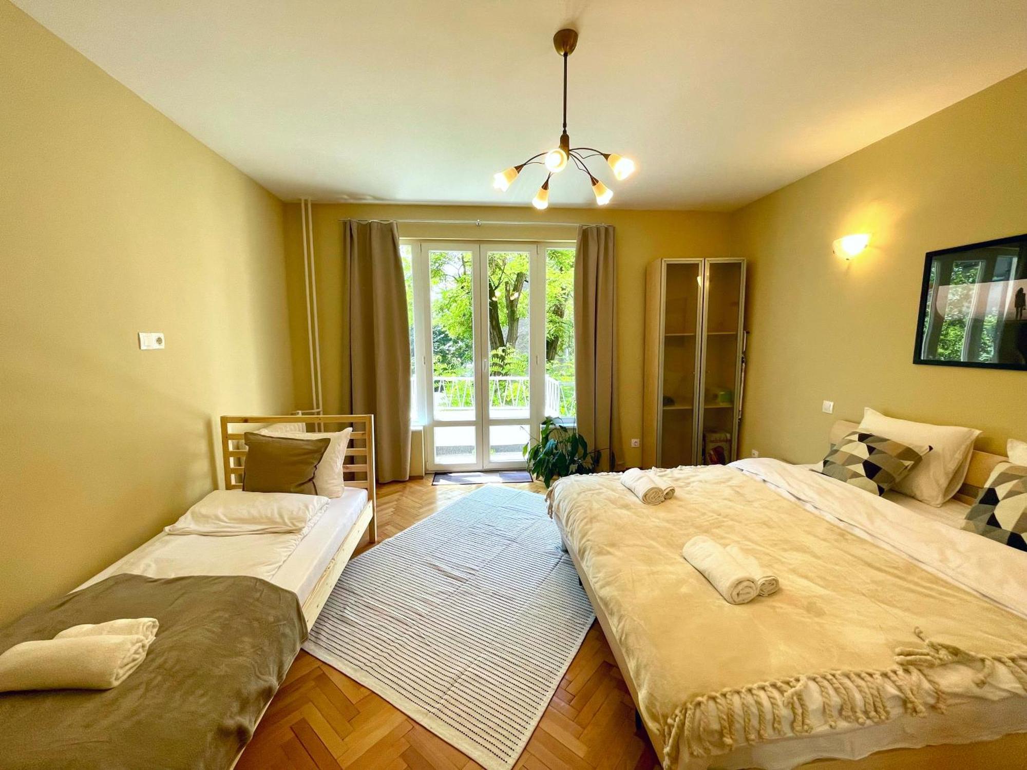 סופיה Bohemian Bright & Calm 2Br - Top Center - Private Balcony מראה חיצוני תמונה