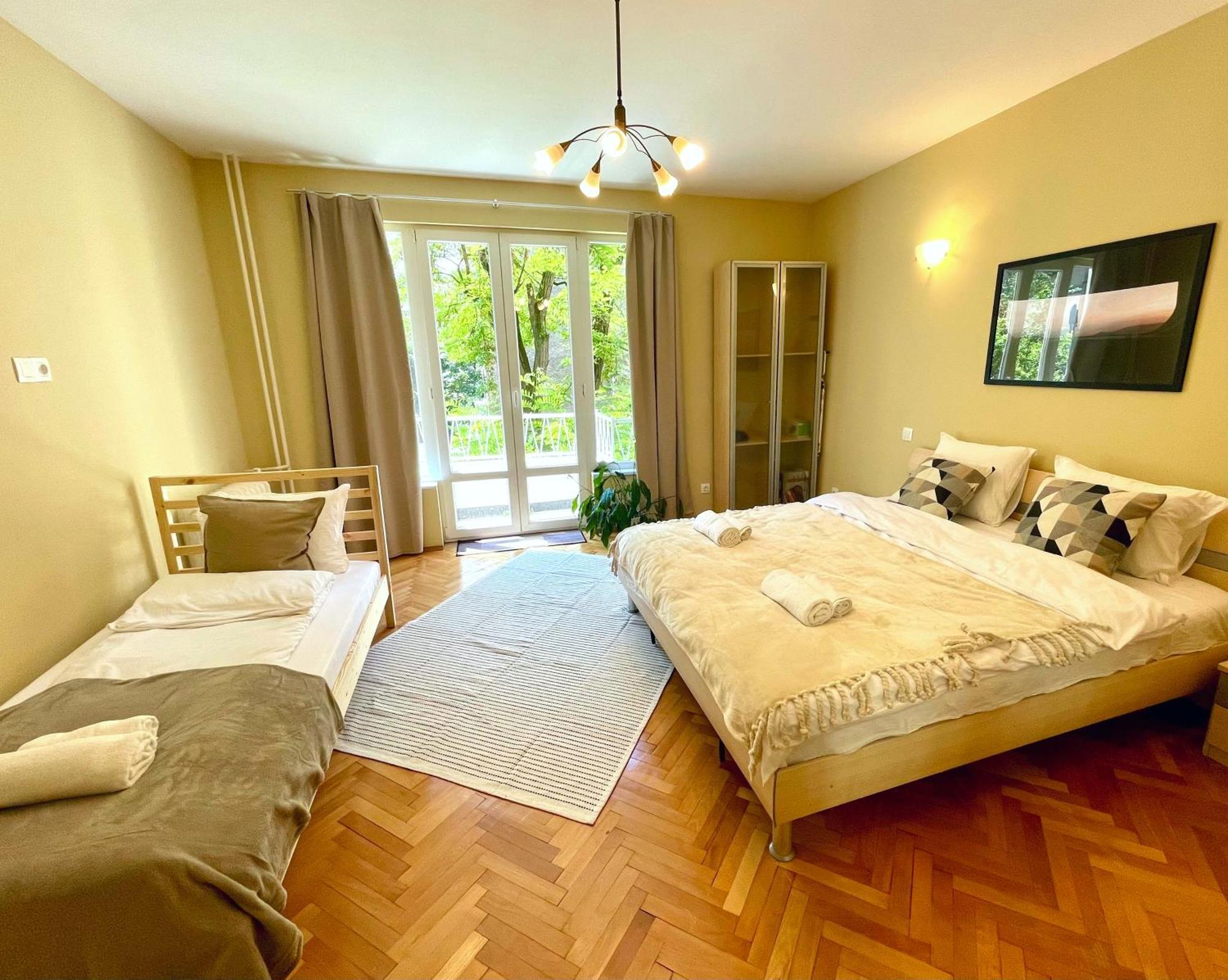 סופיה Bohemian Bright & Calm 2Br - Top Center - Private Balcony מראה חיצוני תמונה