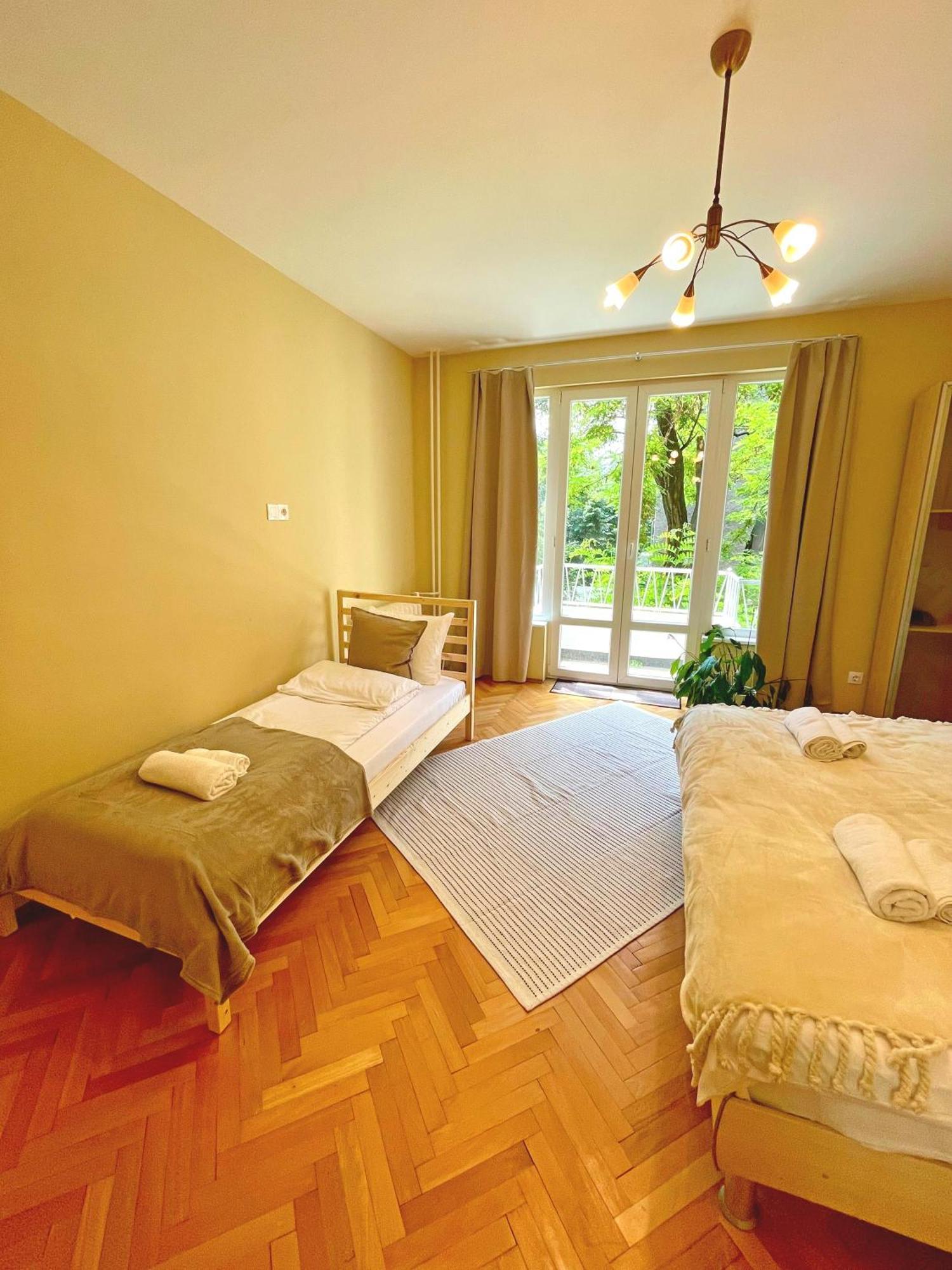 סופיה Bohemian Bright & Calm 2Br - Top Center - Private Balcony מראה חיצוני תמונה