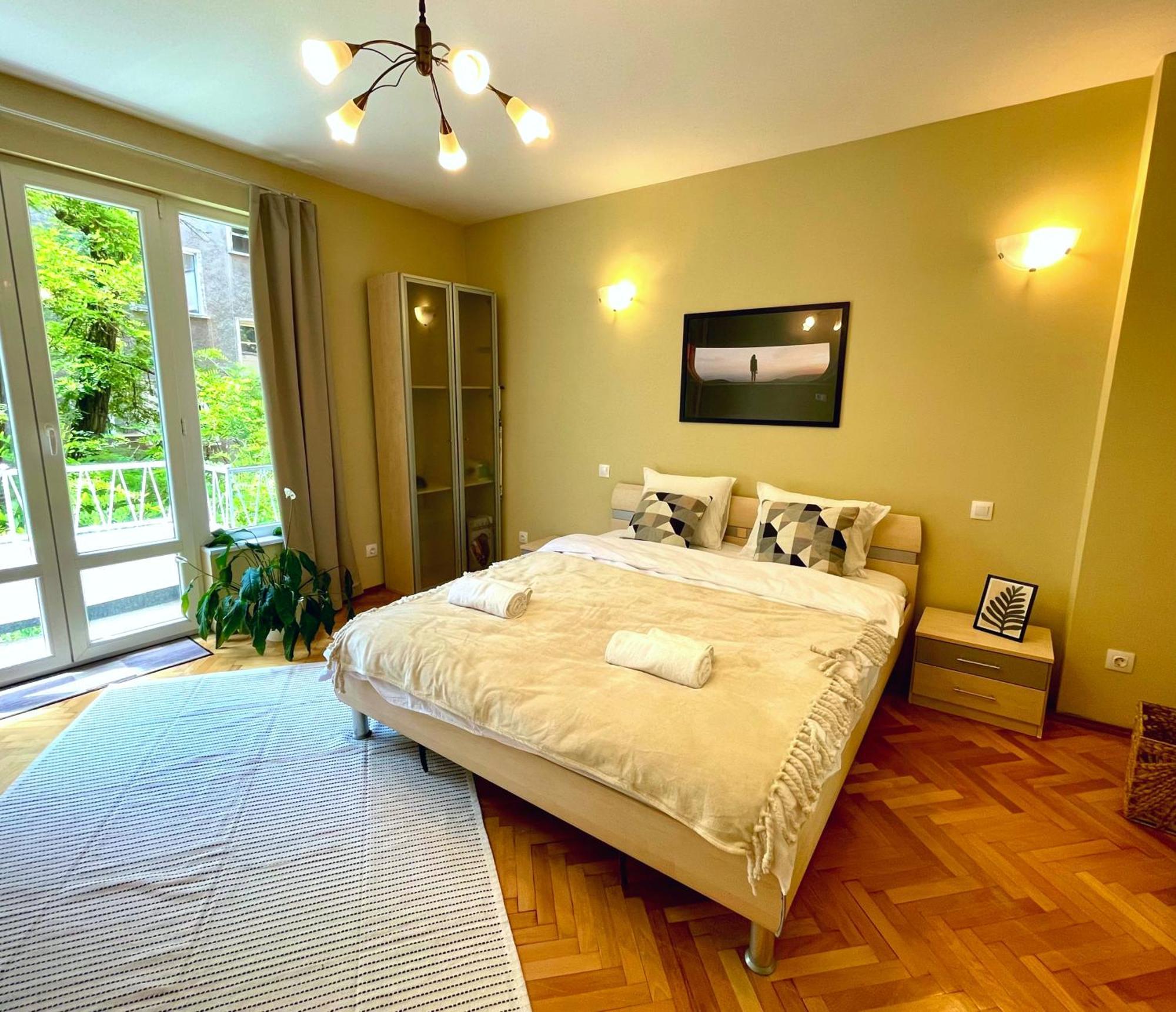 סופיה Bohemian Bright & Calm 2Br - Top Center - Private Balcony מראה חיצוני תמונה